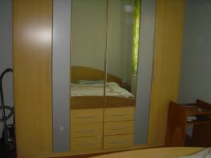 Posteľ alebo postele v izbe v ubytovaní Janó Apartman