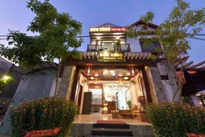 Gallery image of Hoa Vang Riverside Villa in Hoi An