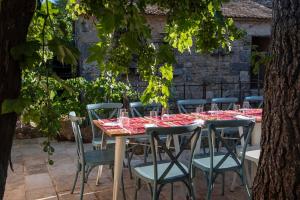 Amadria Park Kids Hotel Andrija外面的花园