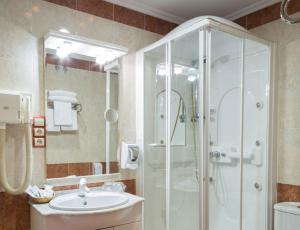 Koupelna v ubytování Hotel Real de Castilla