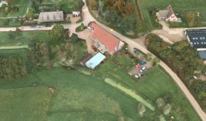 Letecký snímek ubytování B&B de Oude Hofstee