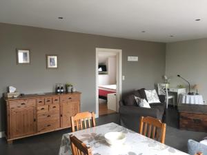 Rúm í herbergi á Guesthouse De Middelvelden