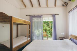 Gallery image of Casa Cedro - Portasol Vacation Rentals in Matapalo