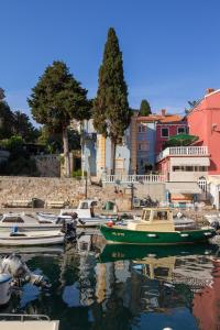 Foto dalla galleria di Villa Mozart a Veli Lošinj (Lussingrande)