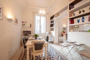 Η κουζίνα ή μικρή κουζίνα στο Bea Suites Luxury Rooms