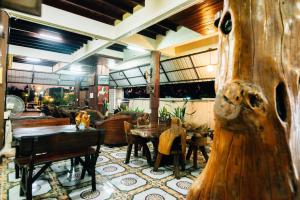 Gallery image of Noble Night Guesthouse in Kanchanaburi City