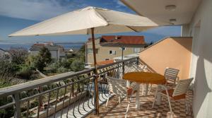 Balkón nebo terasa v ubytování Apartmani More Krk