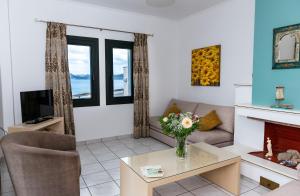 Posezení v ubytování Sunrise Beachfront Apartment