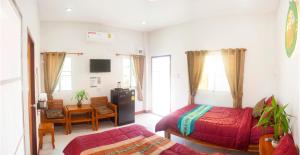 Imagen de la galería de Phunsap Phayao 168 Resort, en Phayao