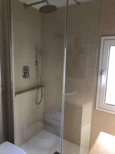 A bathroom at Nice House Near Park and Sea