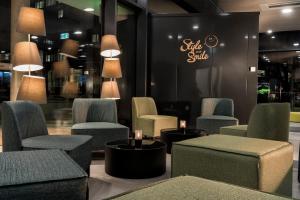 Khu vực ghế ngồi tại ibis Styles Stuttgart Vaihingen