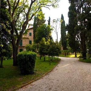 Gallery image of Relais Villa Sant'Isidoro in Colbuccaro