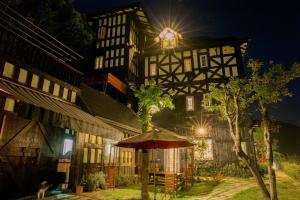 Bangunan di mana terletaknya homestay