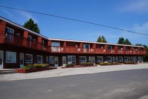 Gallery image of Tobermory Inn & Suites in Tobermory
