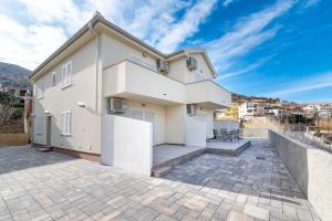 Nespecifikovaný výhled na hory nebo výhled na hory při pohledu z apartmánu