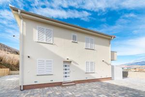 Nespecifikovaný výhled na hory nebo výhled na hory při pohledu z apartmánu