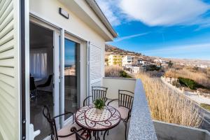 Balkón nebo terasa v ubytování Apartmani Matej B