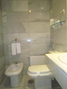 Un baño de Hotel Concordy