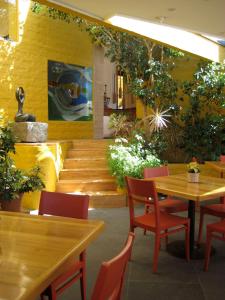 En restaurant eller et andet spisested på Hotel Casa en el Campo