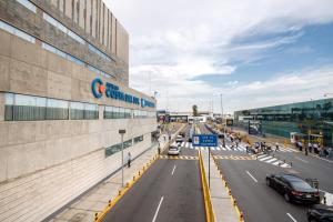Hosté ubytování Wyndham Costa del Sol Lima Airport