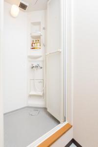 Koupelna v ubytování A&Z Guest House 関空行南海線二色の浜駅三分 鍵付き4人部屋