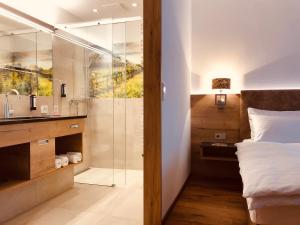 Postel nebo postele na pokoji v ubytování Familie Hopfeld - Hotel Dreikönigshof