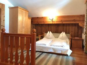 Voodi või voodid majutusasutuse Appartements Rosenstockl toas