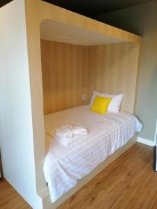 Gallery image of La La Moon Krabi Poshtel'n' Pool in Krabi