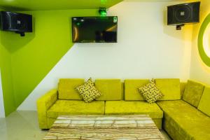 TV a/nebo společenská místnost v ubytování Mui Ne Beach Hotel