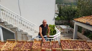 Balkón alebo terasa v ubytovaní Apartments Pina