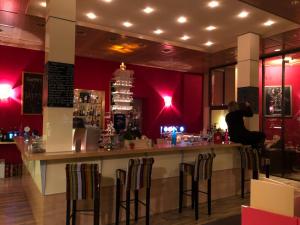 Restoran või mõni muu söögikoht majutusasutuses SASS APARTHOTEL