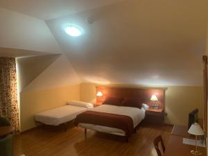Postel nebo postele na pokoji v ubytování Hotel Camino Real + 37 fotografií