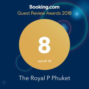 un círculo amarillo con los premios de búsqueda de texto y el P phirus real en The Royal P Phuket - SHA Plus en Phuket