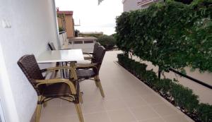 Balkón nebo terasa v ubytování Apartments Ćorluka