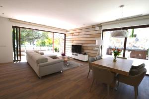 Część wypoczynkowa w obiekcie Las Colinas, Acacia Villas, Alicante
