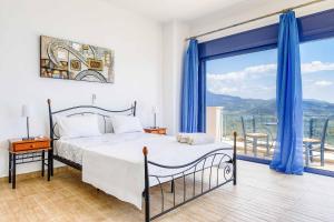 Ένα ή περισσότερα κρεβάτια σε δωμάτιο στο Villa Ponti +63 φωτογραφίες