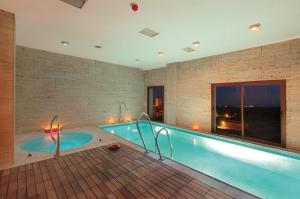 Basen w obiekcie Hotel Rural Spa Don Juan de Austria lub w pobliżu