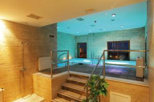 Basen w obiekcie Hotel Rural Spa Don Juan de Austria lub w pobliżu