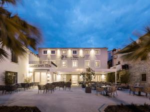 Gallery image of Torretta Palace Hotel in Turanj