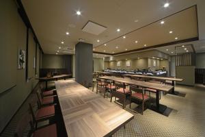 Restavracija oz. druge možnosti za prehrano v nastanitvi Hotel Route Inn Kasai Hojonoshuku