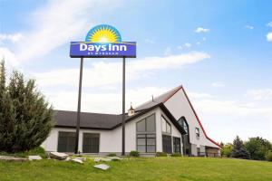 Certifikát, hodnocení, plakát nebo jiný dokument vystavený v ubytování Days Inn by Wyndham Kingston