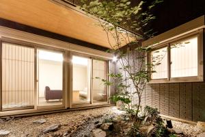Zahrada ubytování Tomoya Residence Hotel Kyoto