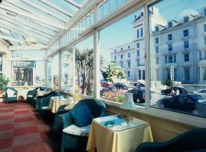 Gallery image of White Heather Hotel in Llandudno