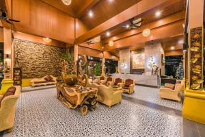 Posezení v ubytování Princess Kamala Beachfront Hotel - SHA Extra Plus