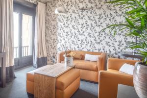 Ercilla Embarcadero Hotel的休息区