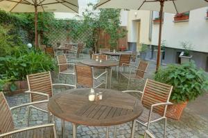 En terrasse eller udendørsområde på Hotel Johann
