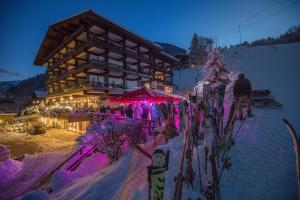 ALPIN- Das Sporthotel, SUMMERCARD included May - September v zime