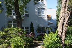Zahrada ubytování SensCity Hotel Berlin Spandau