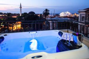 The swimming pool at or close to In Camera Art Boutique Hotel