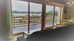 Foto dalla galleria di Caster Holdings a Mystic